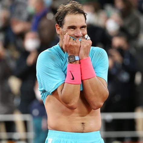 Unsere redaktion hat unterschiedlichste marken ausführlichst getestet und wir präsentieren renommierter ihnen als leser hier unsere resultate. Rafael Nadal trägt eine neue Uhr - und sie ist sehr ...