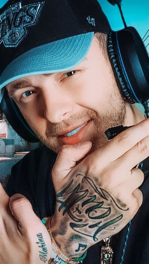 Egor kreed news, gossip, photos of egor kreed, biography, egor kreed girlfriend list egor kreed is a 26 year old russian rapper born on 25th june, 1994 in penza, russia. Пин на доске Егор Крид