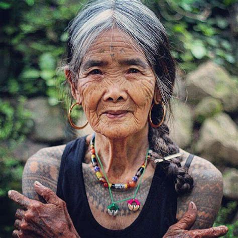 Traditionally, only men with special tattooing ancestry were allowed to learn the art. People Who Resist Their Age And Won Time - Truth Inside Of You