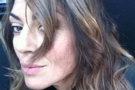 2 832 px x 4 256 px. Enrico Brignano, chi è Bianca Pazzaglia l'ex moglie del comico