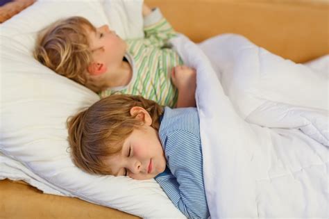 Liebe sume, wenn er ins bett soll/ muss, dann heißt es jetzt: Schlafen im Geschwisterbett - GreenFamily : GreenFamily