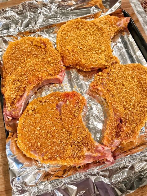 It is company pleasing and holiday worthy but family friendly and everyday easy! The Best Pork Chops Ever | Food recipes, Pork recipes ...