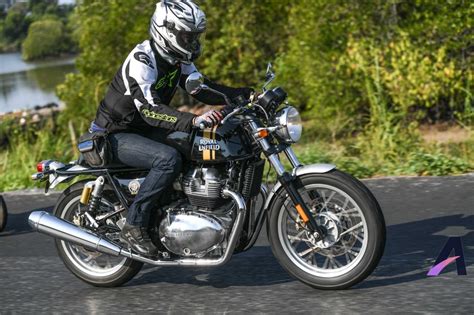 It is a sweet bike and learner legal too! รีวิว Royal Enfield Continental GT 650 หล่อคาเฟ่ ขี่ดี ...