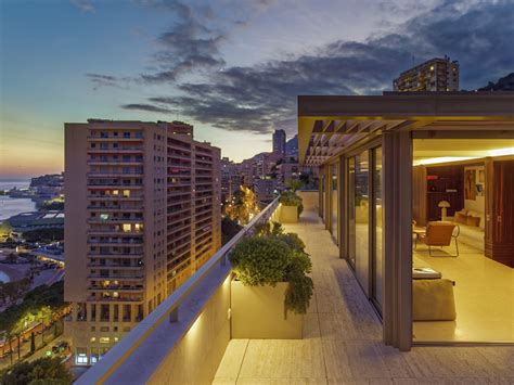 Bienvenue sur la page officielle de l'as monaco ! This Monaco penthouse is a peek into the lives of the ...