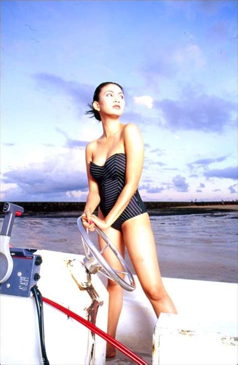 Brigitte lin, the bride with white hair, 1994. Foto Hot, Syur, Bikini, Upskirt Artis Indonesia: Foto ...