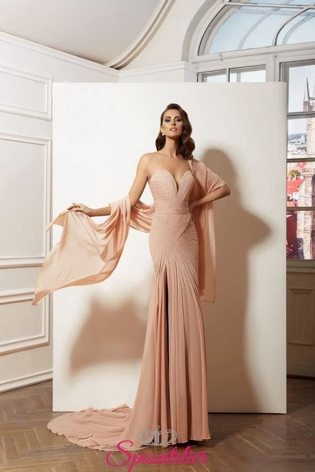 Jun 18, 2021 · allo stadio del marmo di atene i pepli sporty di dior. Abiti da cerimonia a sirena 2019