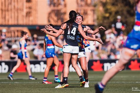 Western bulldogs defender buku khamis will make his afl debut against carlton on… 2 days. AFLW pic special: Western Bulldogs vs Carlton Blues - The ...