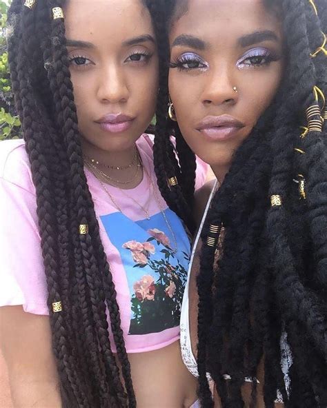 I knew i had to make you mine when you laughed at my jokes. 👑🌹💎 By: @_ingaia | Instagram, Lesbian, Couples