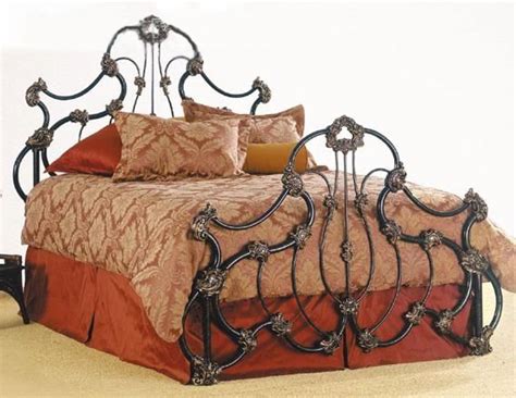 There were several iron beds here that my grandmother had painted white, however, everyone thought this was a 3/4 bed, so it escaped the white paint, thankfully. Wrought Iron Bed Lb I B 0016 | HD Walls | Find Wallpapers ...