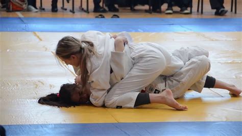 Babycenter is committed to providing the most helpful and trustworthy pregnancy and parenting information in the world. Judo Women КОНДРАШОВА ОКСАНА long Ne Waza - YouTube