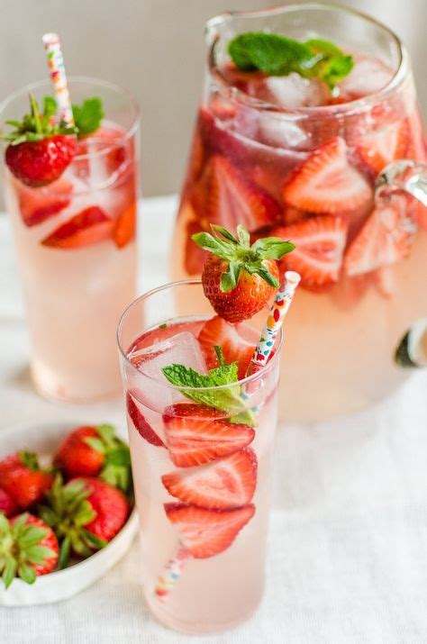 The combination of basil and strawberries work with tequila to make a delicious and refreshing blended cocktail. Strawberry Gin Smash | Recipe | Food drink, Strawberry gin ...