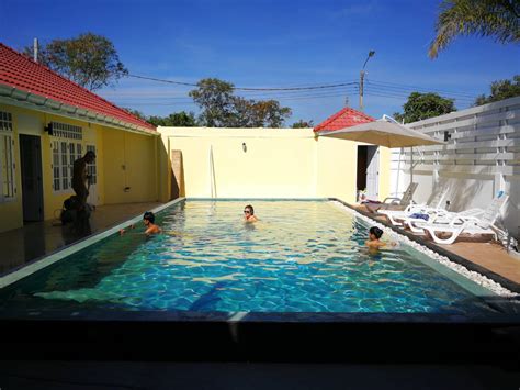 Parrillada naturista familia naturista nudista naturist grill barbecue naturist family nudist. Songkran Party and Pool Side BBQ @ Barefeet Naturist ...