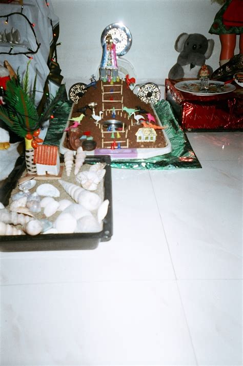 Among the different golu theme ideas for navratri, the traditional golu arrangements are still one of the preferred themes in every household. Navratri Golu decorations - Artsy Craftsy Mom