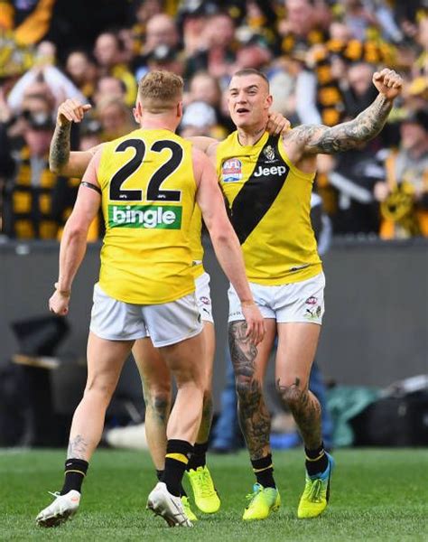 His family lives in lake tapps, wa. Josh Caddy Brandon Ellis and Dustin Martin of the Tigers ...