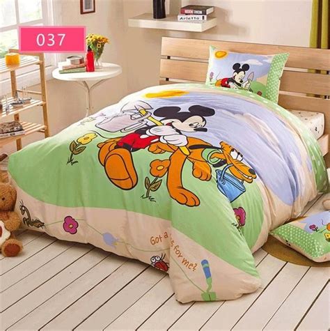 Not just minnie or mickey but other cute characters are also printed at the 20. Mickey Minnie Mouse duvet cover bedding set | Duvet covers ...