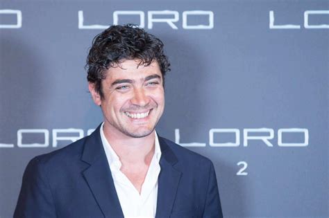Born 13 november 1979) is an italian film actor and film producer. Riccardo Scamarcio - Tutto su di lui - Biografia ...