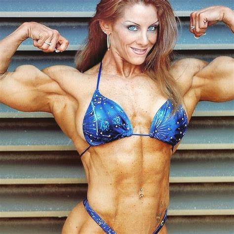 It is very much different from fashion modeling as it includes modeling for magazines, training institutes, and supplements. SUCH A BEAUTIFUL MUSCLE GODDESS LINDSAY MULINAZZI - Strong ...