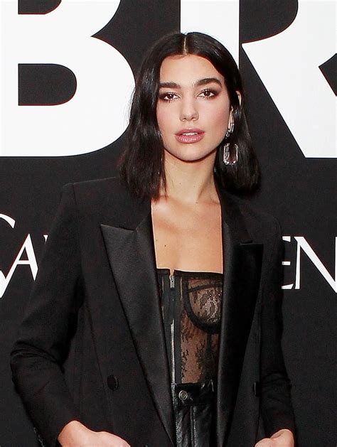 Dua lipa just dyed her hair a shocking shade of blonde. 33+ Inspiring Dua Lipa Short Hair - New Hairstyle for Girls