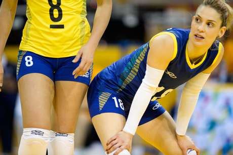 Seleção brasileira jogará em hamamatsu no mundial de vôlei feminino. Veja fotos de Brasil e Porto Rico no Pan de Toronto