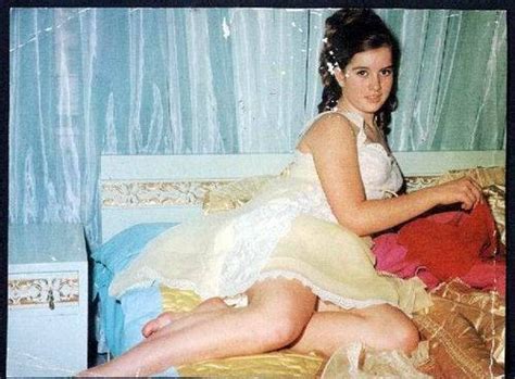 Alternative therapies, complete online archive of articles from alternative therapies in health and medicine. Nilüfer Koçyiğit Resimleri - Sinemalar.com