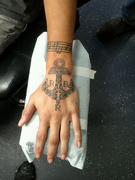 The anchor tattoo has been around longer than most designs, but that doesn't mean it isn't a cool tattoo to get right now. 100 Anchor Tattoos That Will Hold You Down | Anchor tattoo ...
