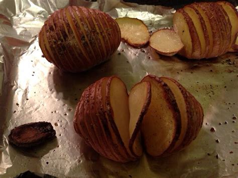 When baking a lot of potatoes at one time, choose potatoes with uniform shapes and sizes; (By Ryan) Baked Potatoes with olive oil, butter, sea salt, crushed pepper at 425 for 40minutes ...
