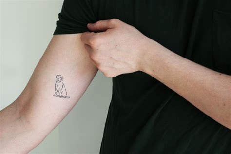 And here is one courtesy of o2b and writer carl zimmer. Periodic Table Tattoo / Top 81 Chemistry Tattoo Ideas 2020 ...