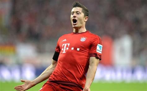 Robert lewandowski is a goalscoring genius, but he may never beat a record set by two wolfsburg strikers 12 years ago. Bild: Lewandowski to extend Bayern stay until 2019 | SPORT