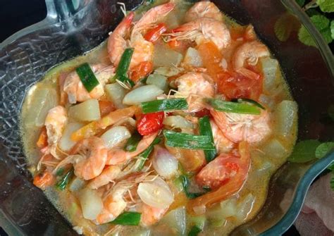 Kali ini saya membubuhkan sayur lokio yang masih relatif kurang dikenal, tapi cocok sekali untuk dipadukan bumbu rujak. Resep 149. Udang Lokio Pedas oleh Erlyn Bukhori - Cookpad