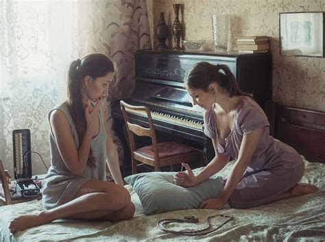 If i had had pastels at home i'd have used them, but watercolors had to suffice. Laundry Girls Fooling Around | English Russia