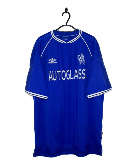 Great selection of chelsea shirts and kit featuring home, away, training, player issue plus lots of great clearance deals on the blues current and classic ranges. 1999-01 Chelsea Home Shirt (XL) | The Kitman Football Shirts