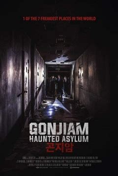 The crew of a horror web series travels to an abandoned asylum for a live broadcast. Película: Gonjiam: Haunted Asylum (2018) | abandomoviez.net