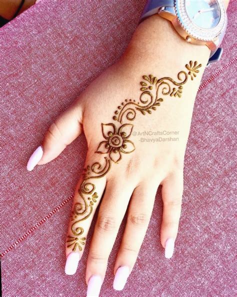 15+ Tattoo Simple Unique Beautiful | Henna tattoo designs simple, Simple henna tattoo, Henna ...