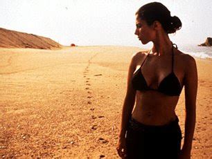 Several scenes edited out of the final movie were made available for public viewing on the movie's official web site. Cinematosis: Drama, sexo y carretera