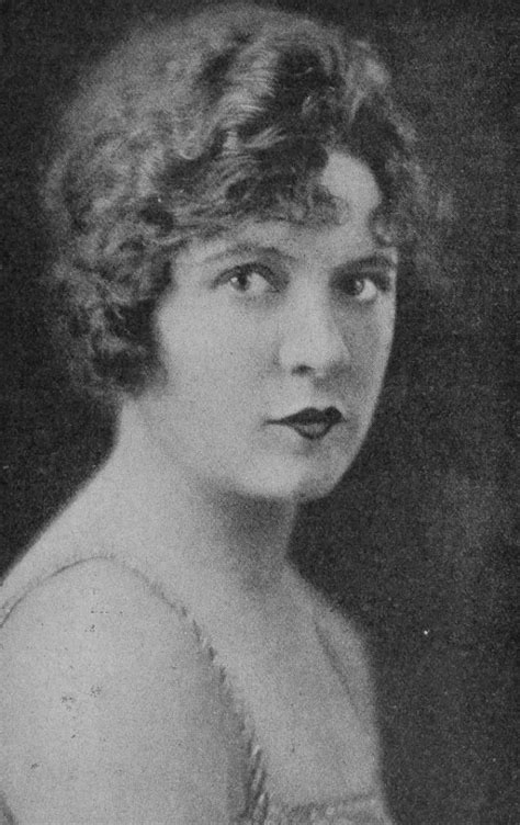 Ormeida cabins has been setting the standard in the cabin industry for over 17 years. Alice Lake (1895-1967) | Silent film, Silent movie, Film