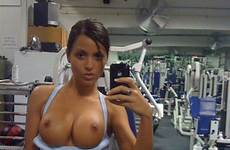 gym ass selfie topless boobs tits girls fitness flash sex sexy public girl big piercing brunette hot amateur smutty round