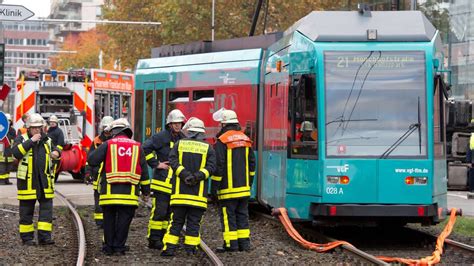 Things to know before visiting mainzer landstraße. Tödlicher Unfall in Frankfurt auf Mainzer Landstraße ...