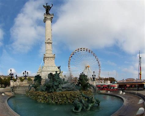 The lavish buildings that are a legacy of the 18th century former port spread along the banks of the garonne and. Top 10 Bezienswaardigheden in Bordeaux ...