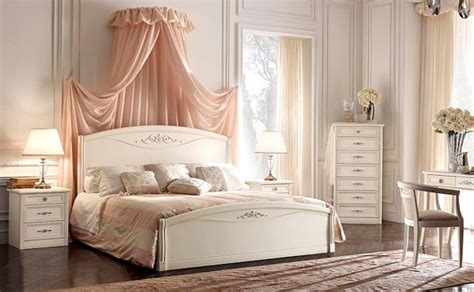 Camera da letto, il design contemporaneo modo10. Camera da letto Portofino bianca - Pignoloni Arreda