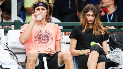 Alexander zverev was in a relationship with olga sharypova who is also an tennis player. Olya Sharypova: Ex-girlfriend of tennis star Zverev ...