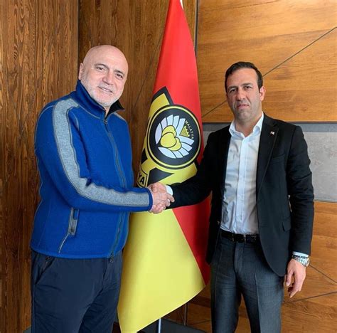 Aug 19, 2021 · süper lig'in ilk maçından sonra teknik direktör yalçın koşukavak'la yolları ayıran kayserispor, deneyimli hoca hikmet karaman'la 1 yıllık prensip anlaşmasına Yeni Malatyaspor, Hikmet Karaman ile 1.5 yıllık sözleşme ...