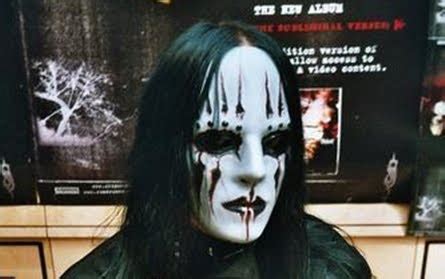 Mascara del baterista de slipknot. O significado das máscaras do Slipknot ~ "Cinco de 5"