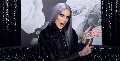 Will the makeup mogul make a comeback in the music industry? Jeffree Star Bio, Family, Career, Girlfriend, Net Worth, Measurements - Wikiodin.com