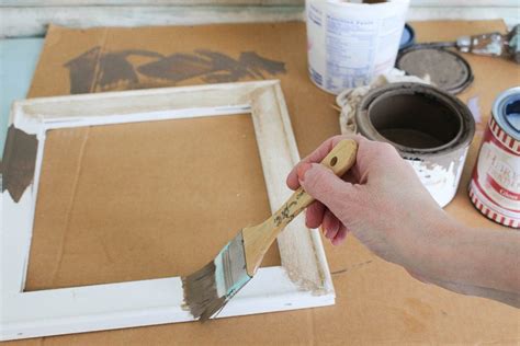 The term faux painting refers to methods of painting that are used to create finishes that look like other surfaces. How To Create A Faux Glaze Using Paint - ANNE P MAKEUP AND ...