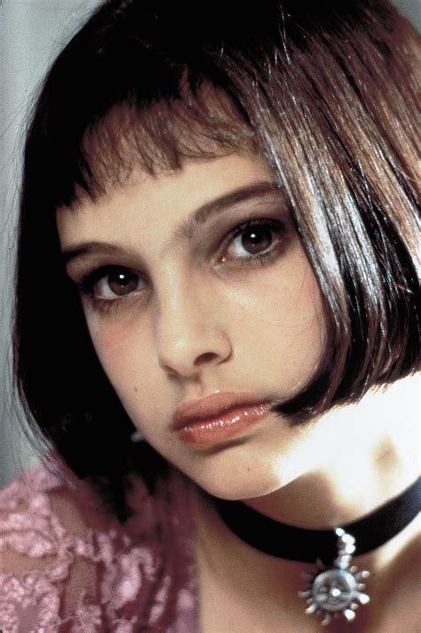 Mathilda, i'm glad you don't have a stomach ache any more. '90s icon Natalie Portman in Leon | Natalie portman leon ...