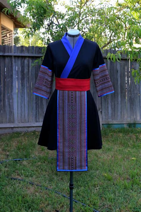 pin-by-moua-yang-on-hmong-clothes-hmong-clothes,-ancient-dress,-hmong