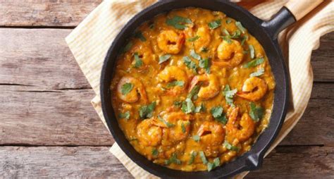 Prawn tikka masala recipe, learn how to make prawn tikka masala (absolutely this prawn tikka masala recipe is excellent and find more great recipes, tried & tested recipes from ndtv food. Prawn Tikka Masala Recipe - A smashing masala infused prawn curry you wouldn't want to share ...