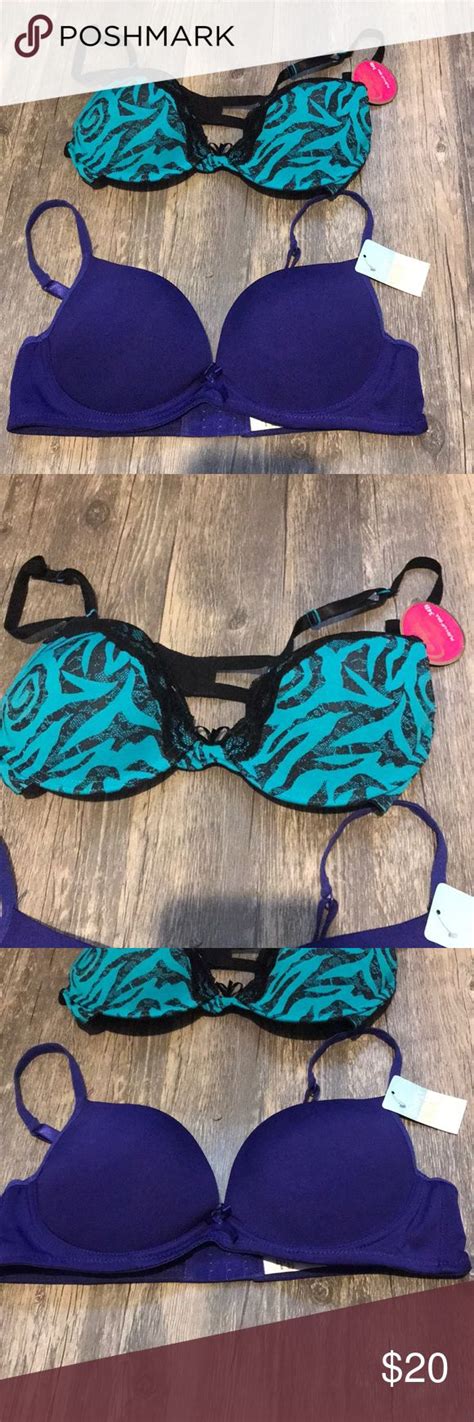 Whatever you're shopping for, we've got it. NWT 2 bras size 34B New with tags 2 bras size 34B 1- teal ...