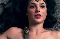 gadot gal wonder woman hot nude sexy movie dead justice league ground gorgeous oleh bae falls stunning looks when wander