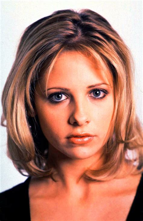 In 2007, in honor of their fifth year of marriage, gellar legally changed her name to sarah michelle prinze. SMG in Scream 2 - Sarah Michelle Gellar Photo (1295575 ...